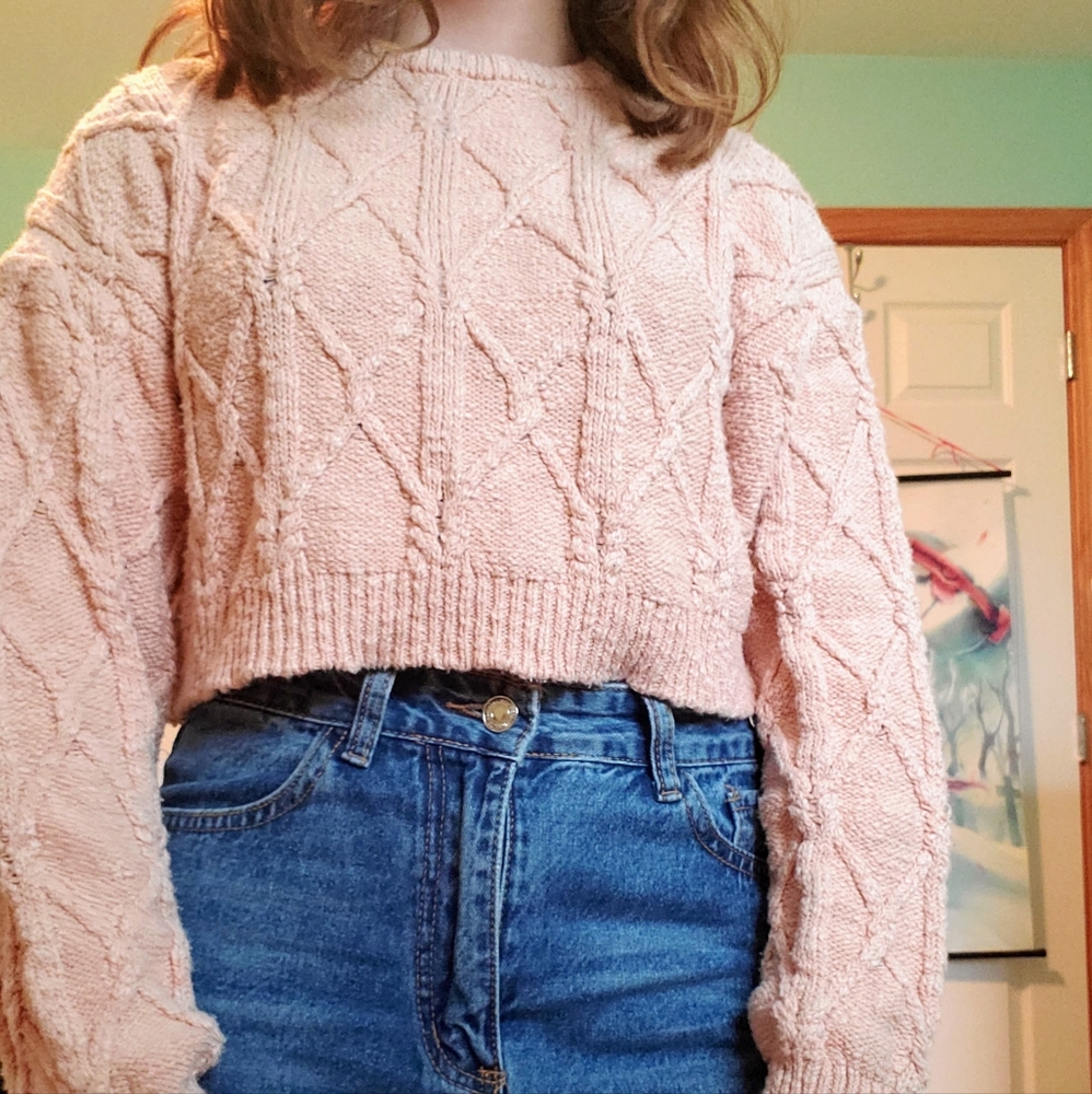 Forever 21 small light pink cropped sweater